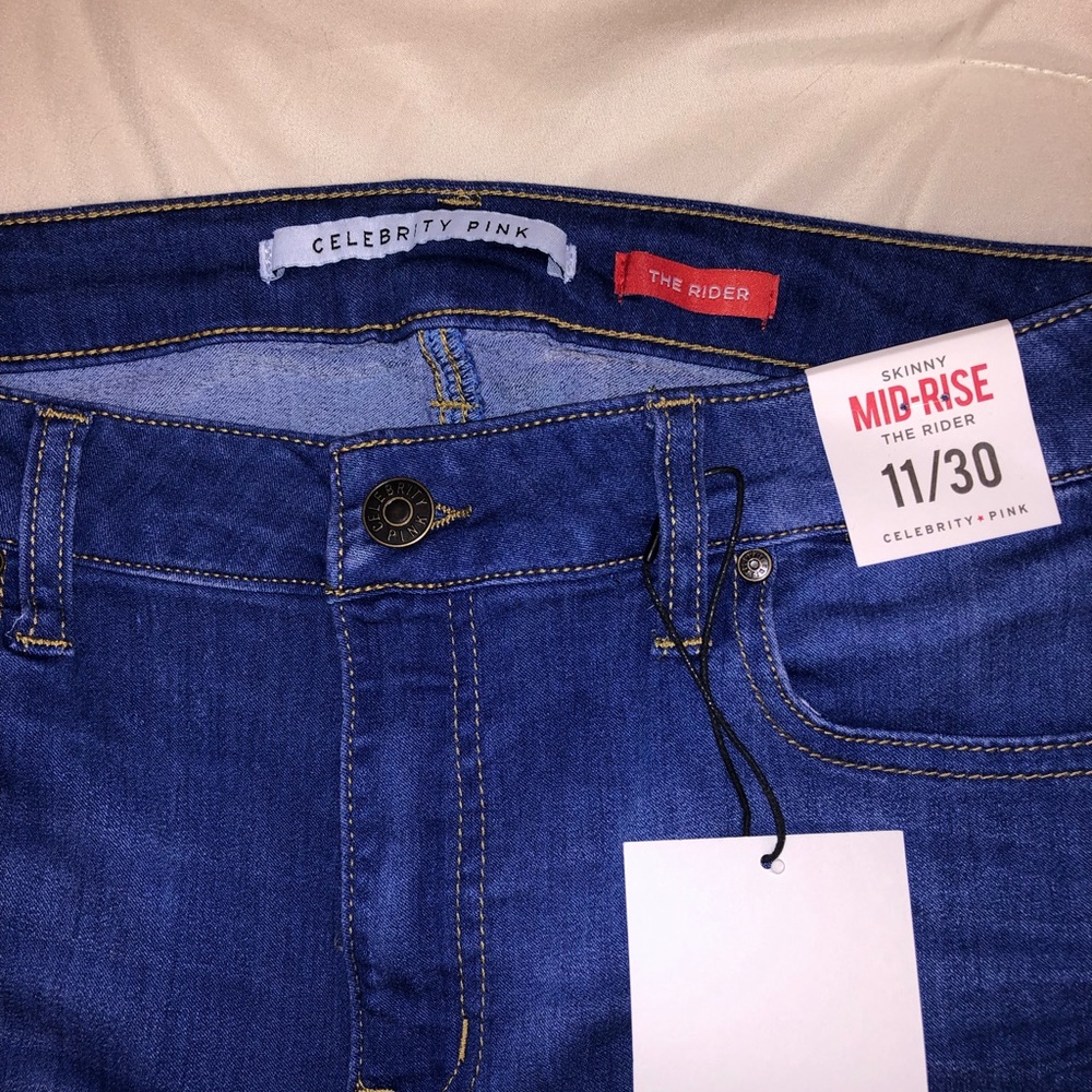 Celebrity pink skinny jeans